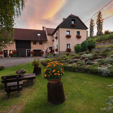 Apartmany Adrspach " U Kozaru " Teplice nad Metují Dış mekan fotoğraf
