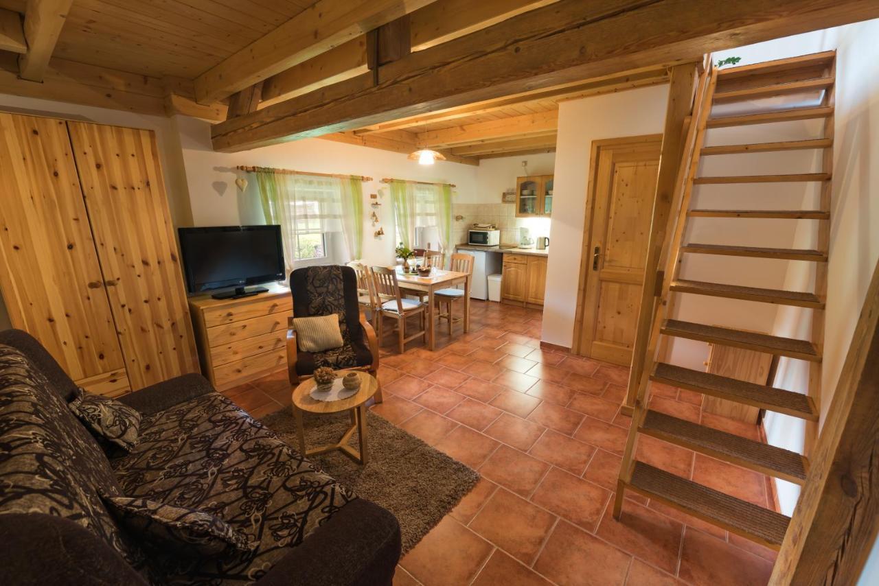 Apartmany Adrspach " U Kozaru " Teplice nad Metují Dış mekan fotoğraf