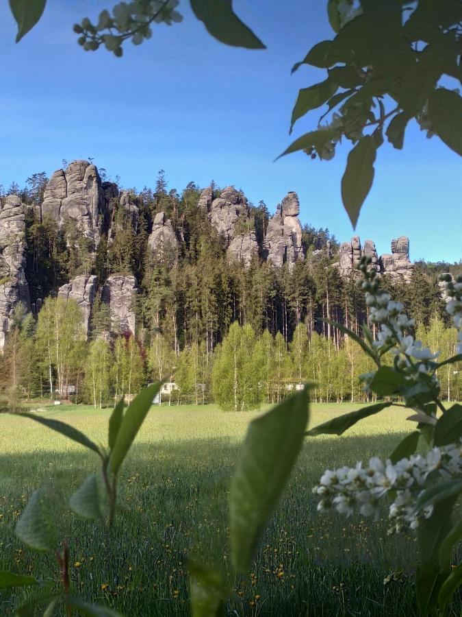Apartmany Adrspach " U Kozaru " Teplice nad Metují Dış mekan fotoğraf