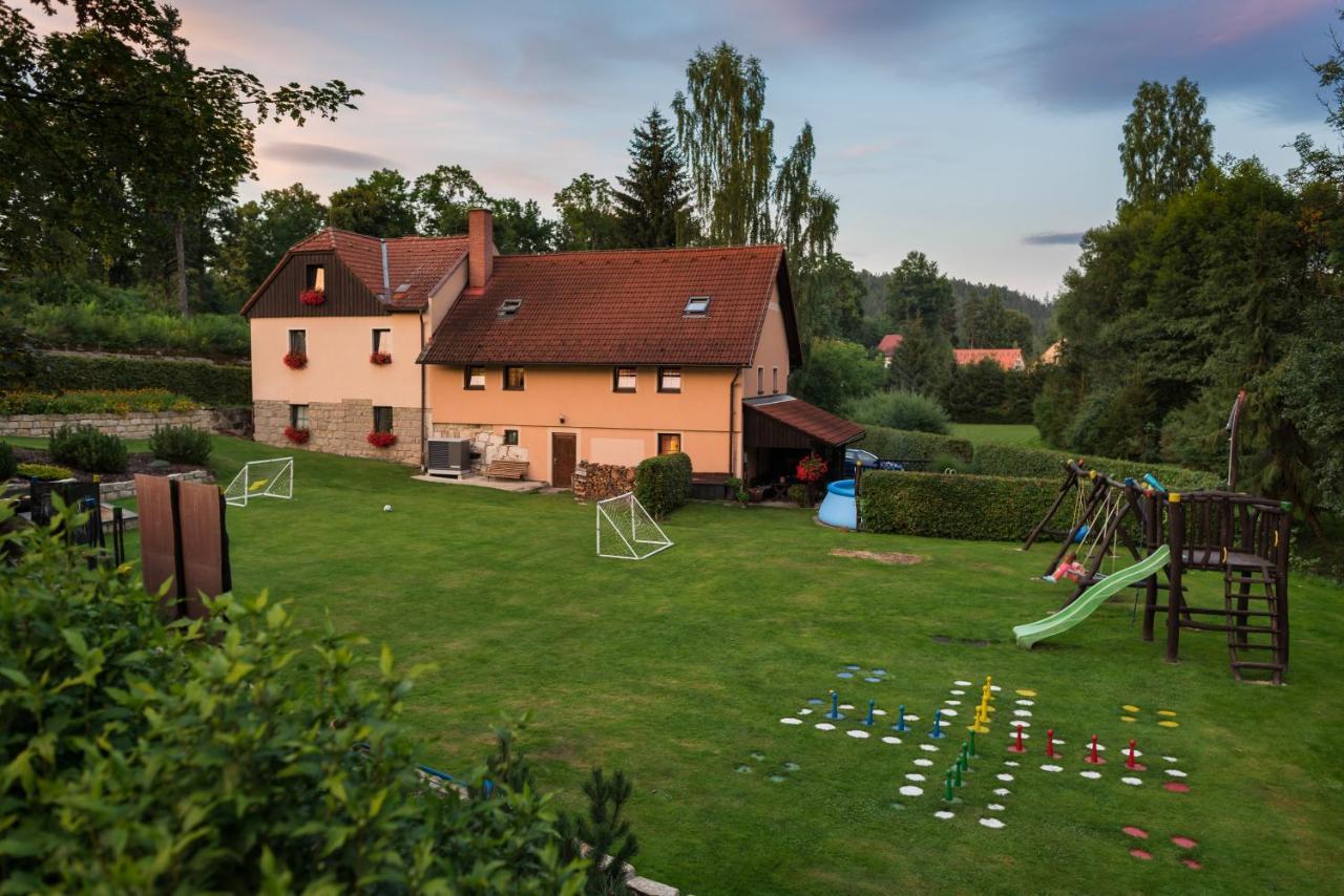 Apartmany Adrspach " U Kozaru " Teplice nad Metují Dış mekan fotoğraf