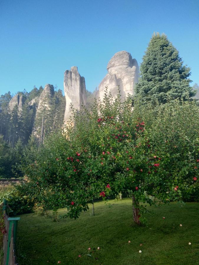 Apartmany Adrspach " U Kozaru " Teplice nad Metují Dış mekan fotoğraf